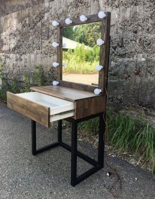 Зеркало со столом в стиле лофт
