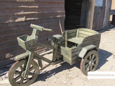 Купити дерев'яний велосипед -квітник в Україні