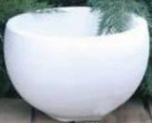 Купити бетонну вазу  елегантної форми полусфери
