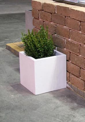 Купити бетонну вазу куб