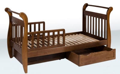 Оригінальне дерев’яне ліжко. Фото 3