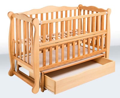 Красиве дерев’яне ліжечко з шухлядою для немовлят. Фото 2