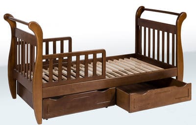 Оригінальне дерев’яне ліжко. Фото 2