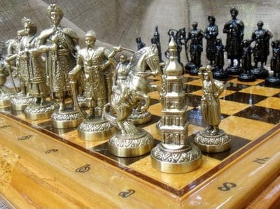 Дорогі шахи, дошка з дерева, шахові фігурки з бронзи. Фото 6